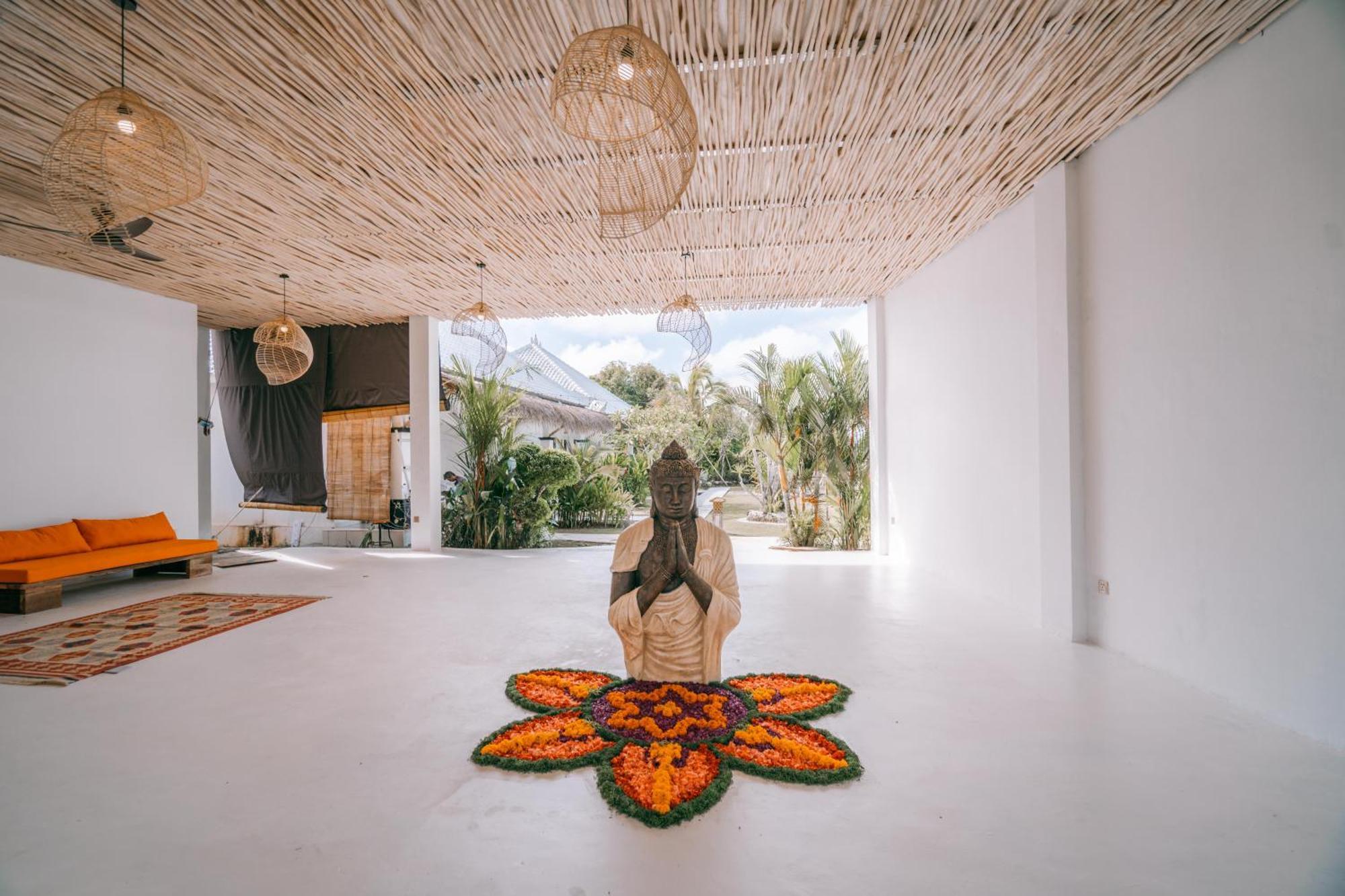 Sukacita Hill Hotel Uluwatu Kültér fotó