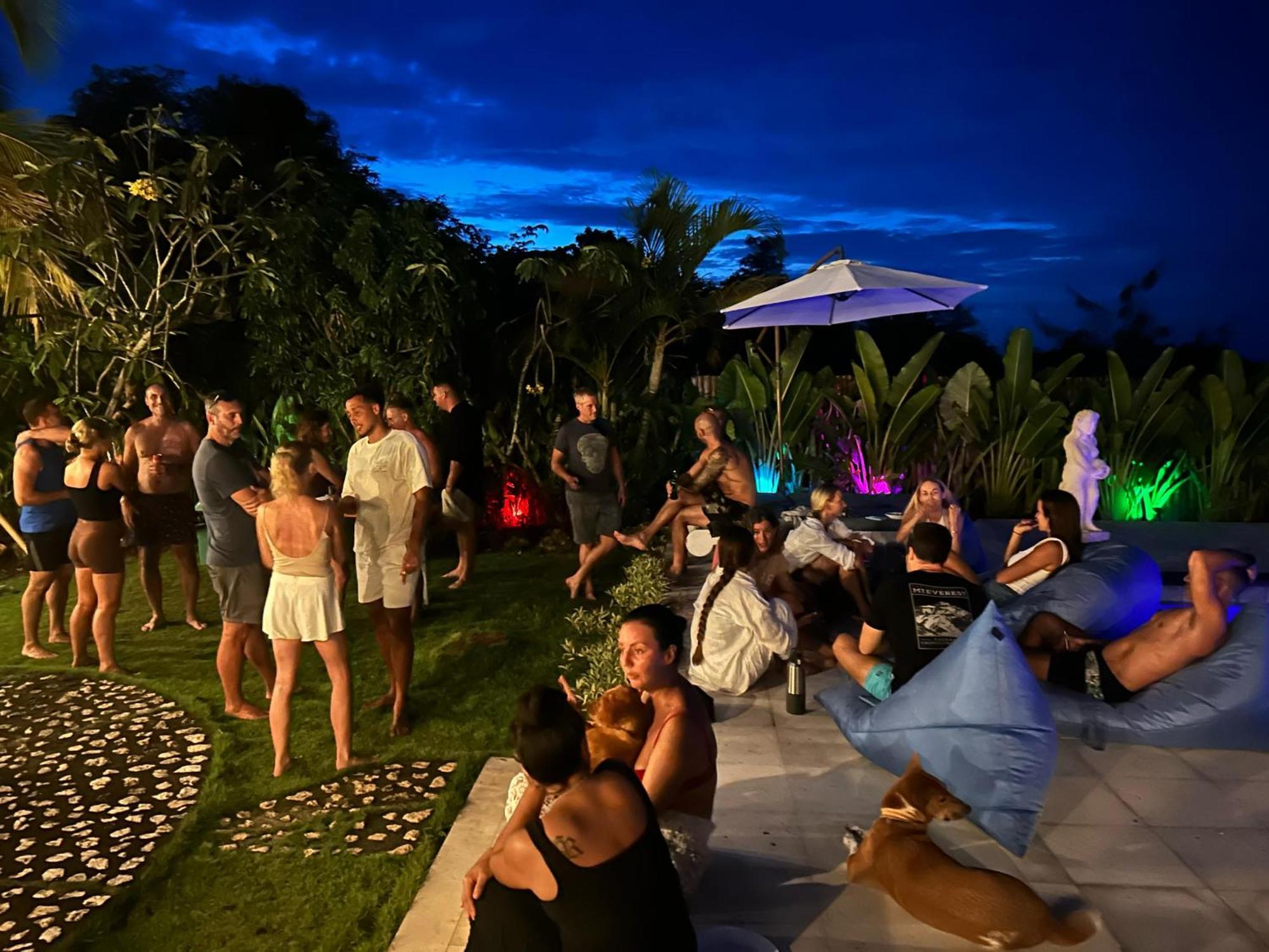 Sukacita Hill Hotel Uluwatu Kültér fotó